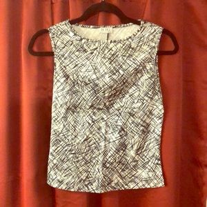 Artsy BCBG black and white blouse